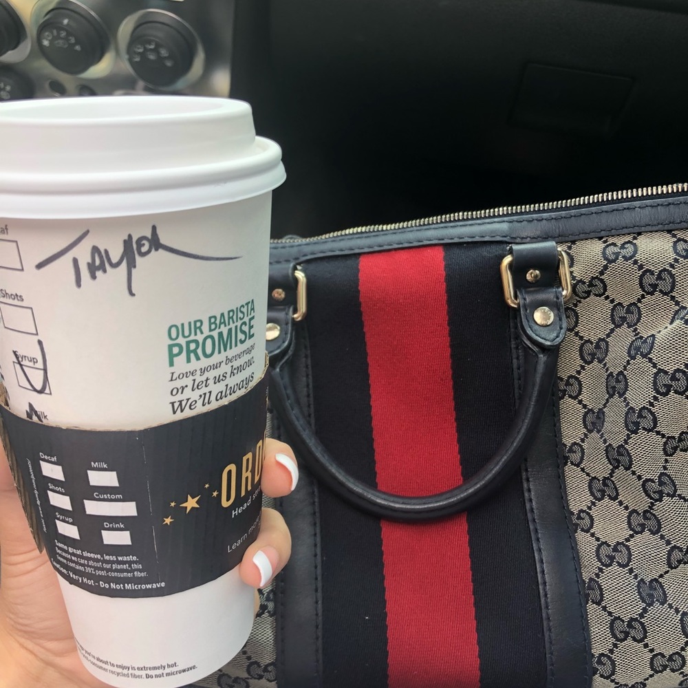 Meet your Posher, Taylor